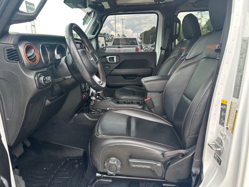 Used 2021 Jeep Gladiator Mojave image 18