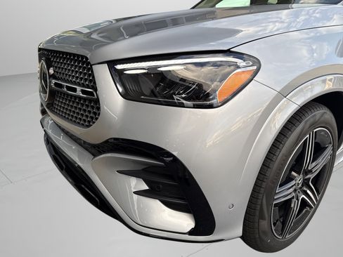 Certified 2026 Mercedes-Benz GLE 450 4MATIC image 9