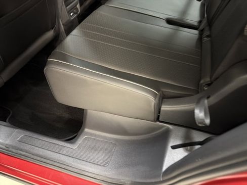 Certified 2023 Volkswagen Tiguan SE w/ Panoramic Sunroof Package FWD image 22