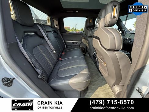 Used 2025 Rivian R1T Adventure image 27