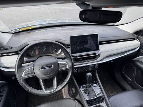 Used 2022 Jeep Compass Latitude w/ Convenience Group image 8