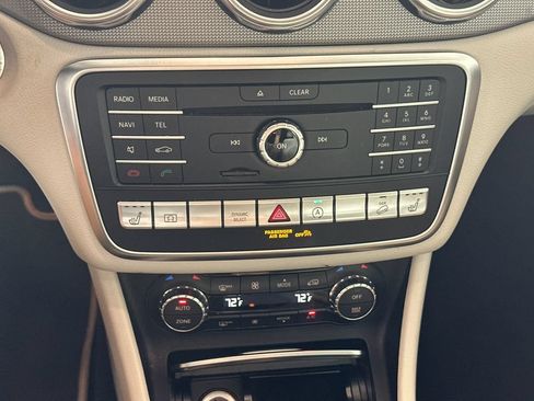 Certified 2020 Mercedes-Benz GLA 250 4MATIC image 7
