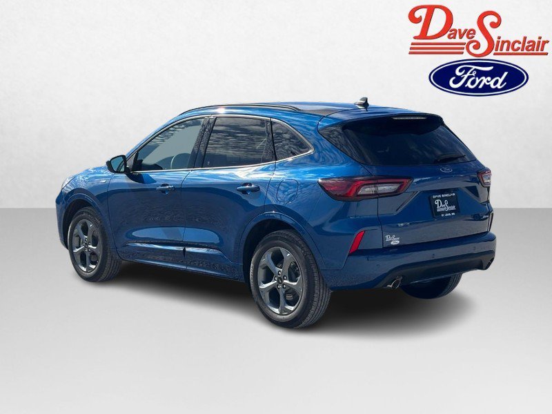 Used 2023 Ford Escape ST-Line Select w/ Tech Pack #1 AWD/4WD image 9