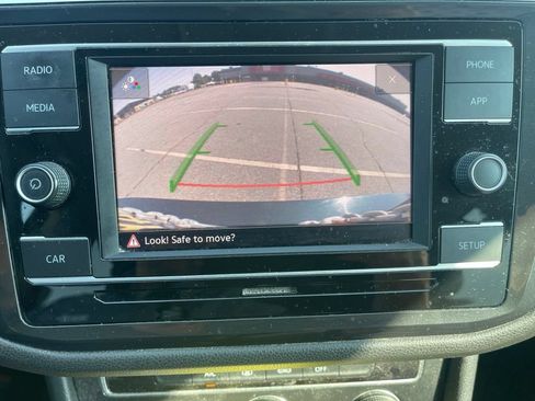 Used 2019 Volkswagen Tiguan S w/ 3rd Row Seat Package AWD/4WD image 19