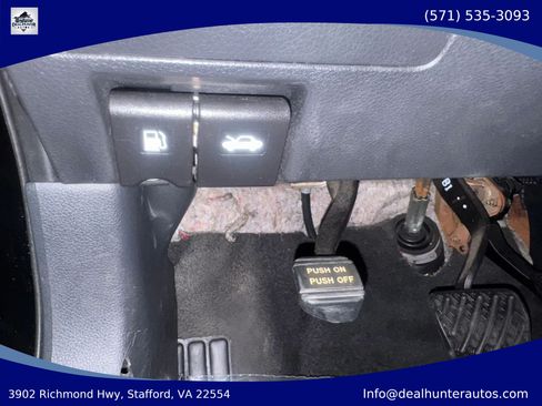Used 2015 Nissan Altima 2.5 SL w/ Technology Package FWD image 19