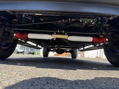 Used 2013 RAM 2500 Tradesman w/ Chrome Appearance Group image 23