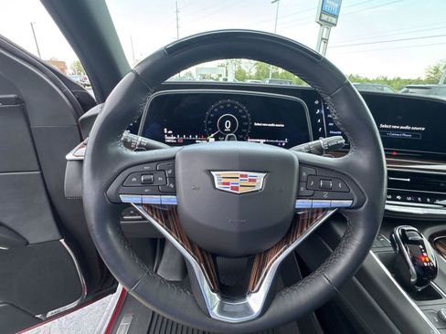 Used 2024 Cadillac Escalade Premium Luxury w/ Performance Package AWD/4WD image 21