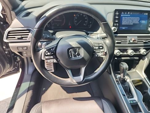 Used 2020 Honda Accord Sport image 4