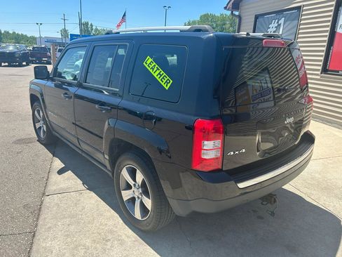 Used 2017 Jeep Patriot High Altitude AWD/4WD image 7