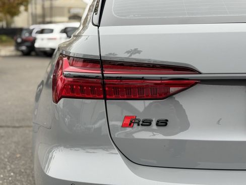 Used 2021 Audi RS 6 image 8