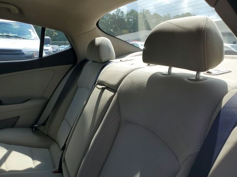 Used 2012 Kia Optima LX FWD image 10