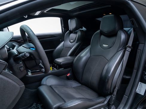 Used 2011 Cadillac CTS V RWD image 20