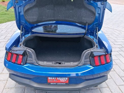 Used 2024 Ford Mustang GT RWD image 7