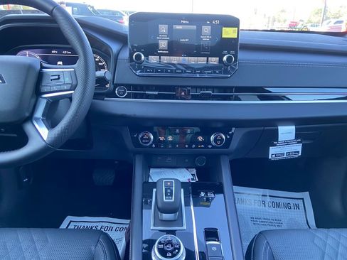 New 2025 Mitsubishi Outlander SEL Black Edition image 27