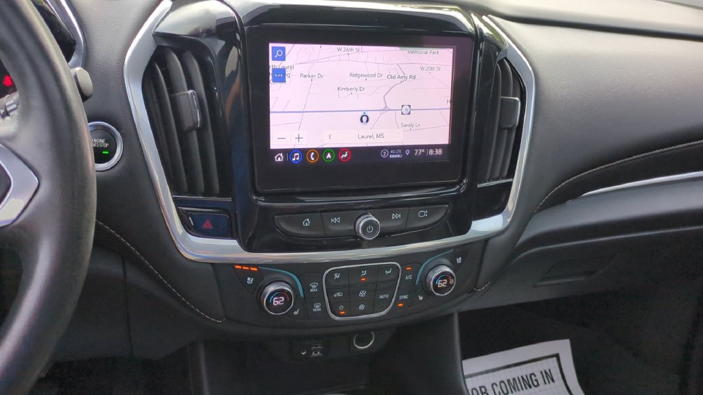 Used 2022 Chevrolet Traverse Premier w/ Redline Edition FWD image 19
