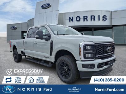 New 2025 Ford F250 Lariat w/ Lariat Ultimate Package