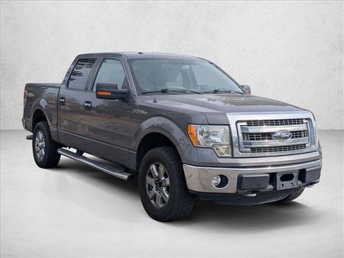 Used 2013 Ford F150 XLT w/ XLT Chrome Pkg image 3
