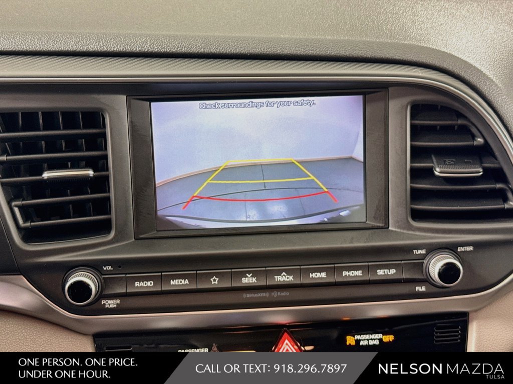 Used 2020 Hyundai Elantra SEL FWD image 27