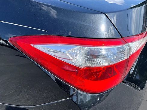 Used 2014 Toyota Corolla LE FWD image 28