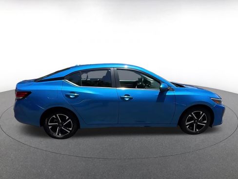 Used 2024 Nissan Sentra SV FWD image 16