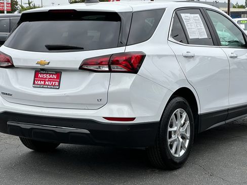 Used 2024 Chevrolet Equinox LT FWD image 8
