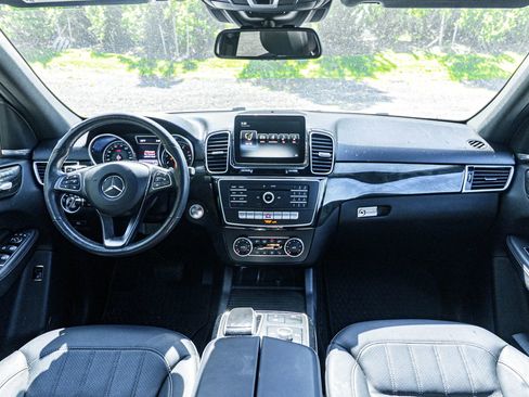 Used 2017 Mercedes-Benz GLE 350 GLE 350 w/ Premium 1 Package image 18