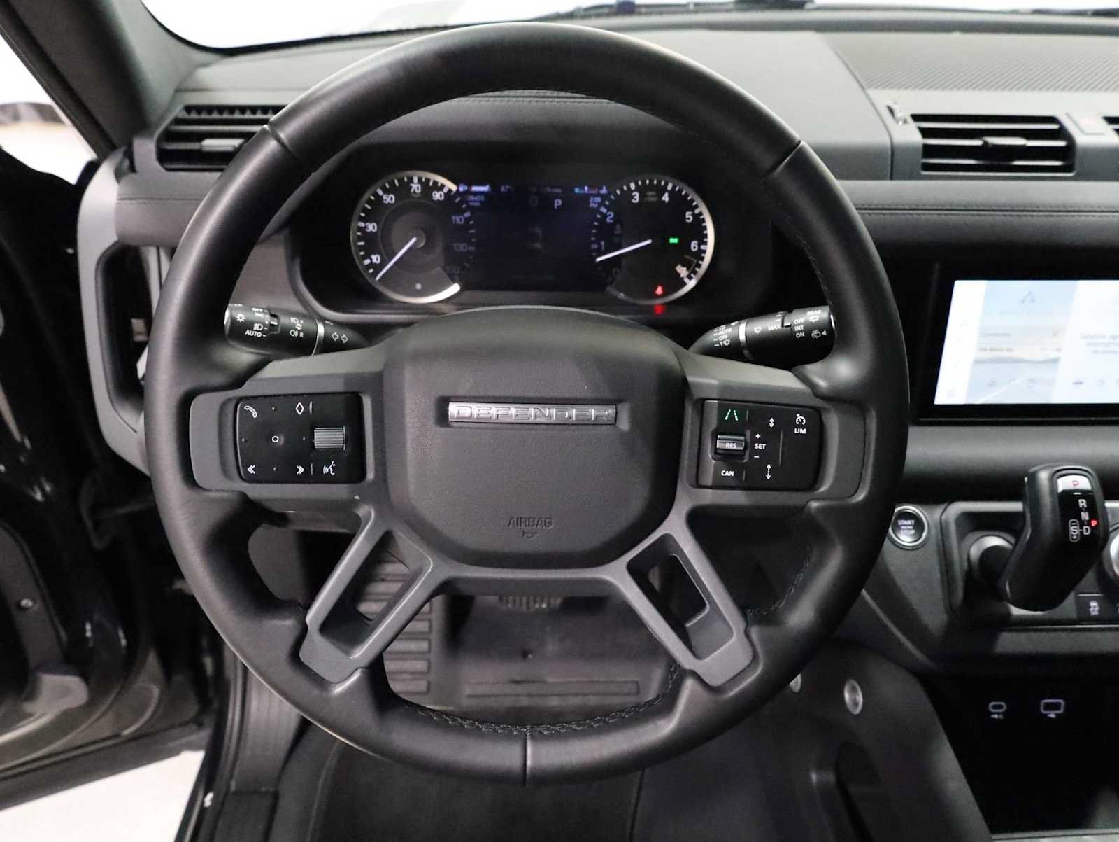 Used 2023 Land Rover Defender 90 X-Dynamic SE AWD/4WD image 23