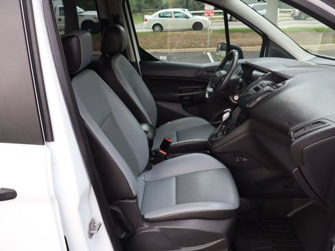 Used 2017 Ford Transit Connect XL FWD image 24