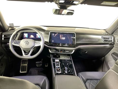 New 2026 Volkswagen Atlas Cross Sport SEL Premium R-Line image 12