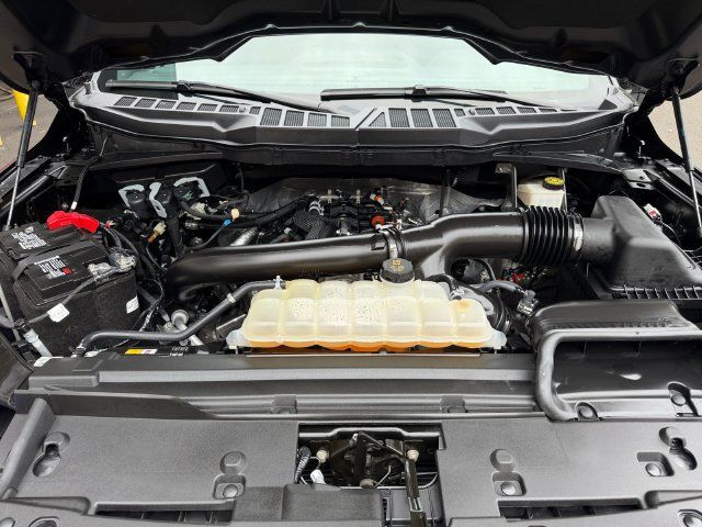 Used 2024 Ford F150 Lariat AWD/4WD image 19
