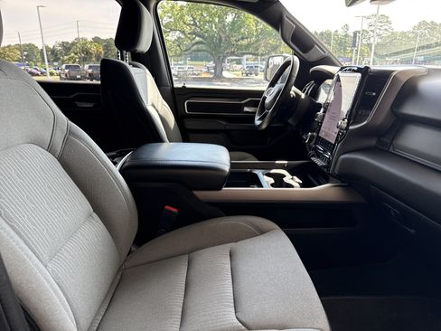 Used 2023 RAM 1500 Big Horn AWD/4WD image 31