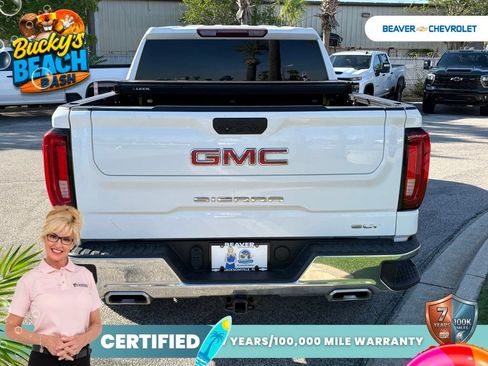 Used 2022 GMC Sierra 1500 SLT w/ X31 Off-Road Package AWD/4WD image 5