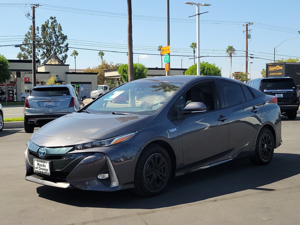 Used 2021 Toyota Prius Prime Limited FWD image 34