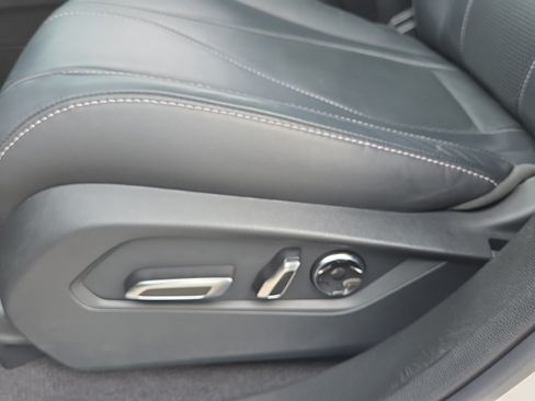 Certified 2023 Acura RDX FWD w/ Technology Package image 10