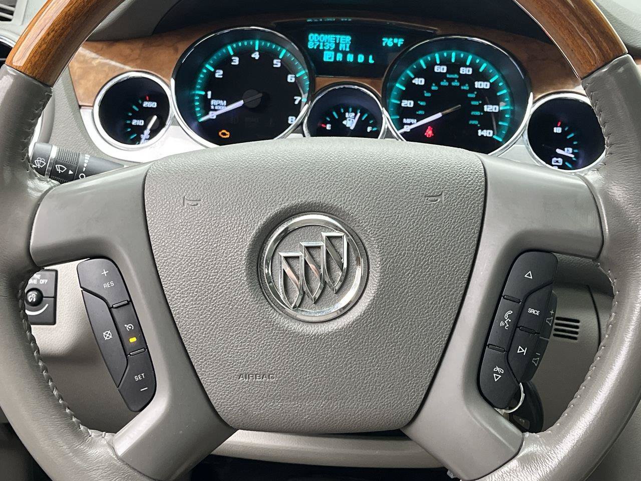 Used 2012 Buick Enclave Premium FWD image 16