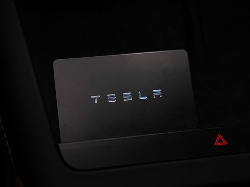 Used 2023 Tesla Model S Standard Range AWD/4WD image 47