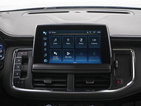 Used 2023 Chevrolet Suburban LT w/ Luxury Package AWD/4WD image 15