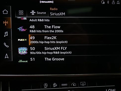 Used 2021 Audi Q7 3.0T Premium image 34