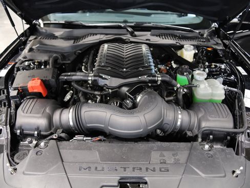 Used 2024 Ford Mustang GT Premium w/ GT Performance Package image 32