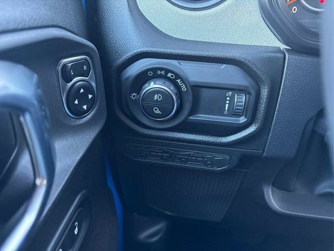 New 2026 Jeep Gladiator Sport AWD/4WD image 14