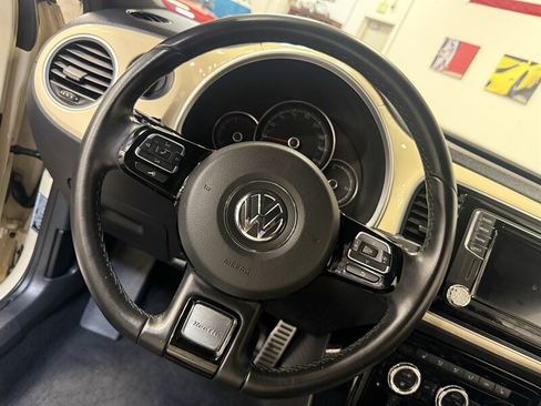 Used 2019 Volkswagen Beetle 2.0T Final Edition SEL FWD image 20