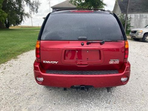 Used 2004 GMC Envoy SLE w/ Preferred Equipment Group image 9