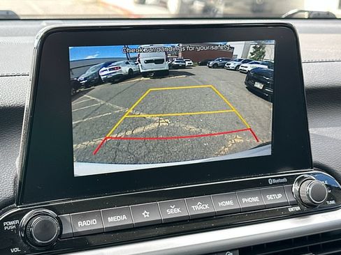 Used 2020 Kia Forte LXS FWD image 17