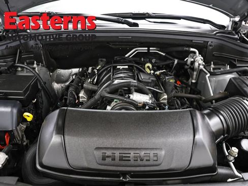 Used 2024 Dodge Durango R/T AWD/4WD image 7