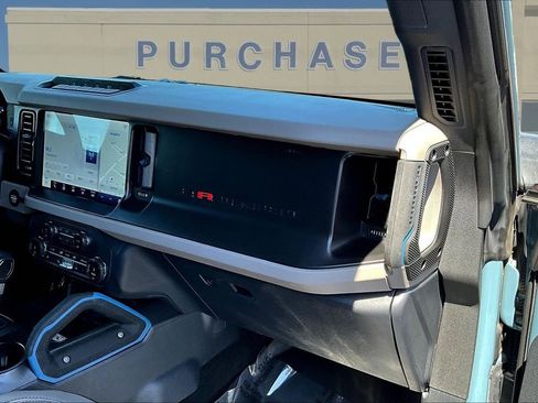 Used 2022 Ford Bronco Wildtrak AWD/4WD image 28
