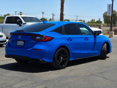 Used 2024 Honda Civic Sport image 4