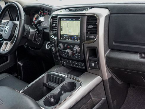 Used 2018 RAM 2500 Laramie w/ Sport Appearance Group AWD/4WD image 28