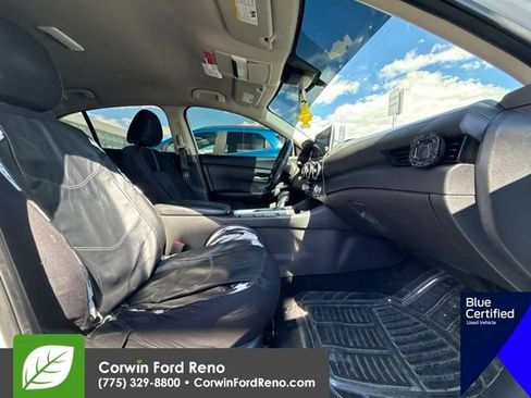 Used 2021 Nissan Sentra SV FWD image 14