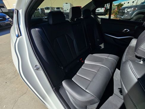 Used 2025 BMW 330i xDrive Sedan image 27