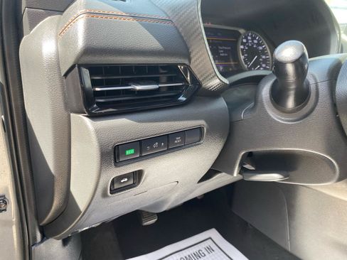 Used 2021 Nissan Sentra SR w/ SR Premium Package FWD image 24